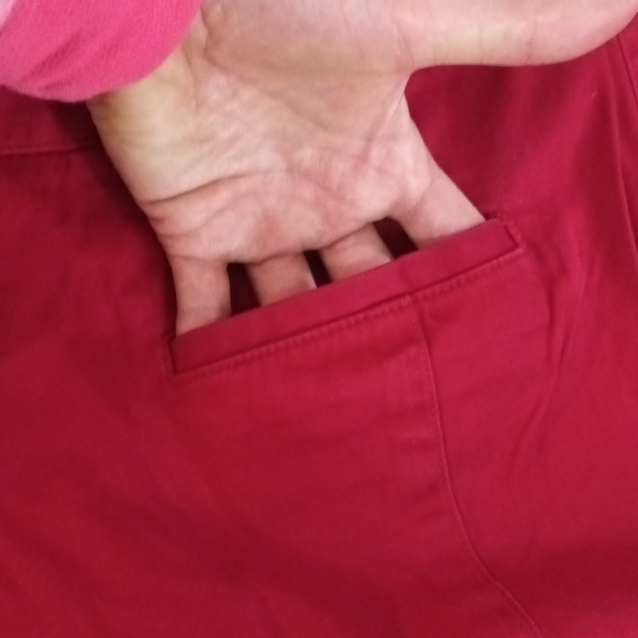 Size 4P Petites Talbots red casual business Capri pant - Picture 9 of 16